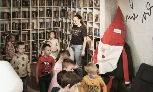 Zdjęcie do Wizyta grupy &bdquo;Biedronki&rdquo; z Gminnego Przedszkola w Wieleniu.&nbsp;